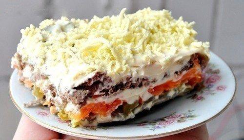 Слоеный салат из печенки.

