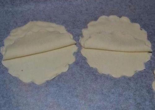 Фуршетная закуска из слоеного теста. 02