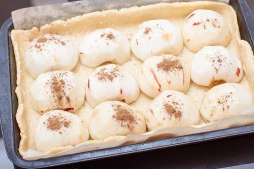 Пирог из творожного теста с яблоками? 04