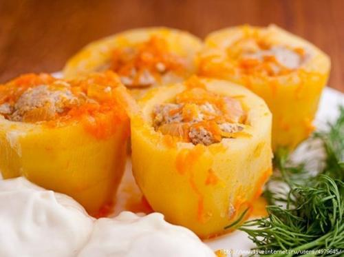 Потрясающая фаршированная картошечка. Потрясающая фаршированная картошечка.