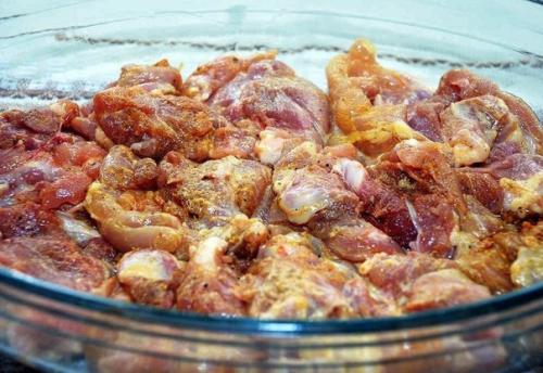 Курица с ананасом под сыром? 03