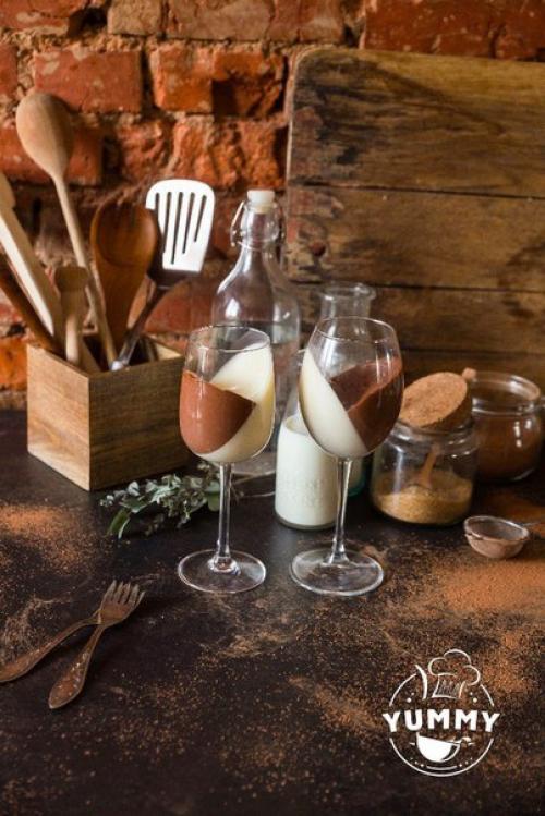 Шоколадно - ванильная панакота.