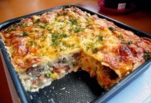 Запеканка с курицей и овощами.

