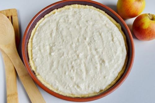 Воздушный творожный пирог с яблоками. 05