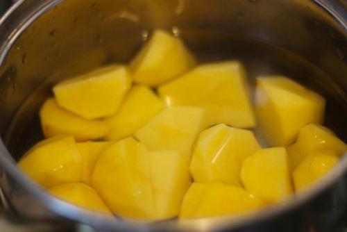 Картофель с черносливом. 02