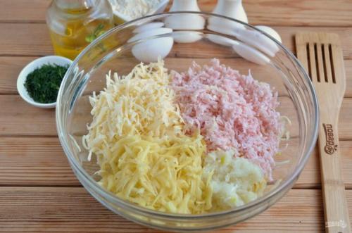 Дранички с ветчиной, сыром и зеленью. 02