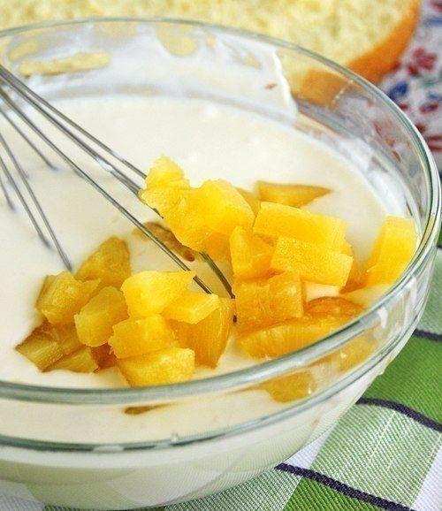 Торт с нежнейшим творожным кремом.