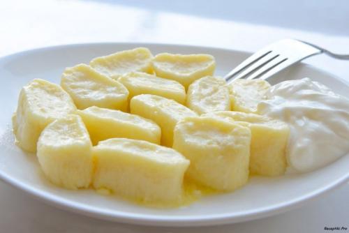 Ленивые вареники.  Ингредиенты: 05