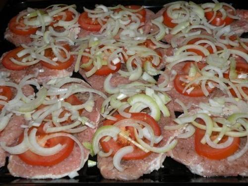 Мясо по-французски.  Ингредиенты: 03