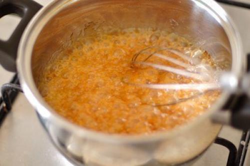 Шоколадные панкейки с бананами и карамелью. 03