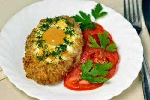 Шницели с сыром и яйцом.