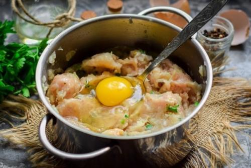 Котлеты по-кавказски.  Ингредиенты: 02