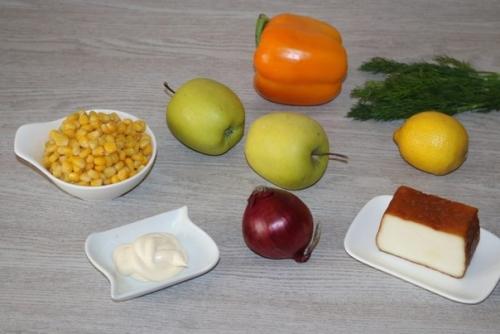 Салат с яблоком и болгарским перцем. 01