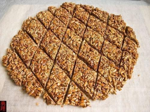 Козинаки с семечками и кунжутом. 04