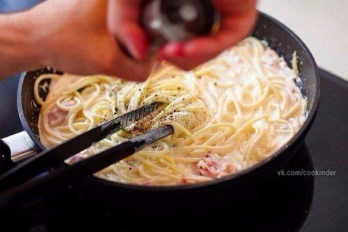 Карбонара.  Ингредиенты:  - Спагетти - 200 г. 03