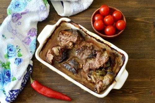 Запеченное мясо по-грузински.