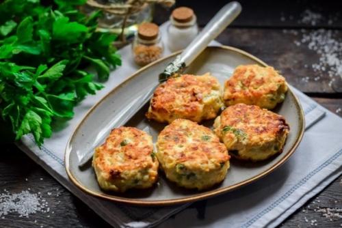 Котлеты по-кавказски.  Ингредиенты: