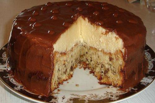 Тортик Эскимо.  Вкус крема похож на мороженое, а с нежным бисквитом и глазурью, это еще вкуснее.