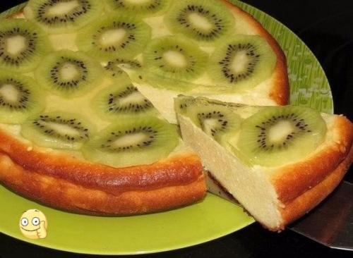 Творожная запеканка с киви. Творожная запеканка с киви.