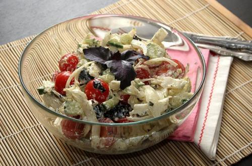 Домашний салат.  Ингредиенты к рецепту: