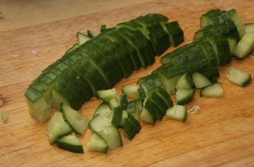 Домашний салат.  Ингредиенты к рецепту: 02