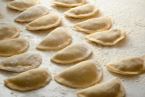 Сибирские пельмени.  Ингредиенты к рецепту: 05