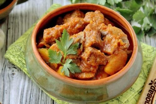 Меджимурский гуляш.  Ингредиенты: