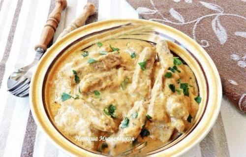 Мясо тушёное в сметане. 08