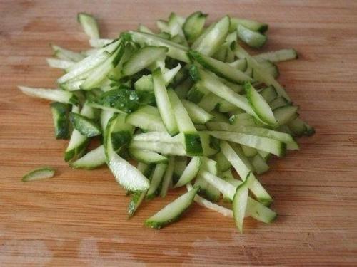 Салат из пекинской капусты с курицей. 03