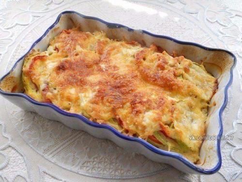 Кабачки, запеченные с помидорами и сыром. 01