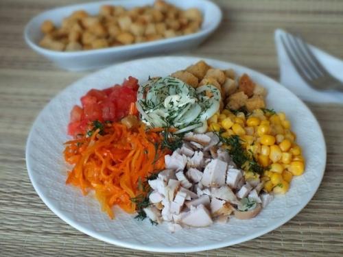 Салат Эдельвейс с корейской морковью.