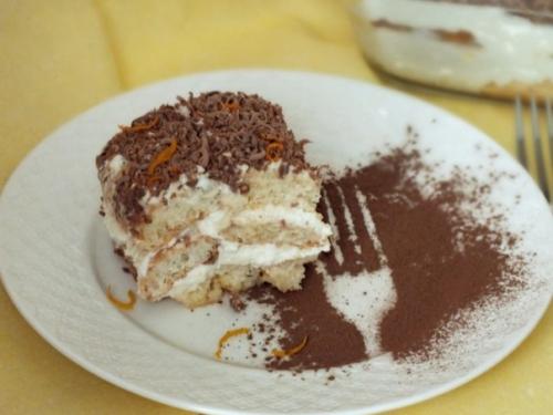 Апельсиновый тирамису.

Ингредиенты: 
