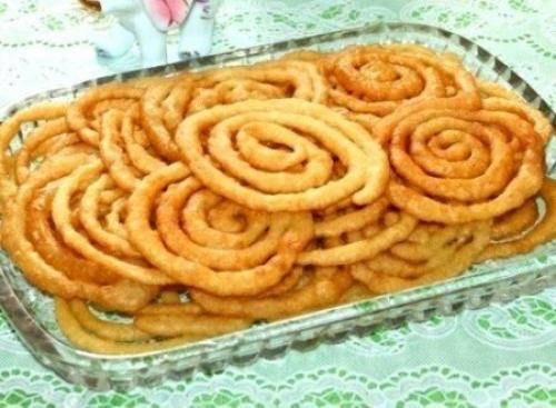 Джалеби.  Ингредиенты.  Излюбленное лакомство индийских сладкоежек!