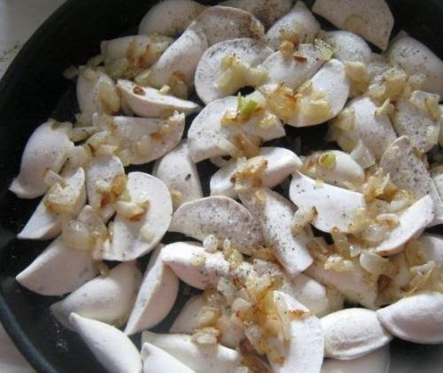 Запеканка из пельменей ленивая жена. 02