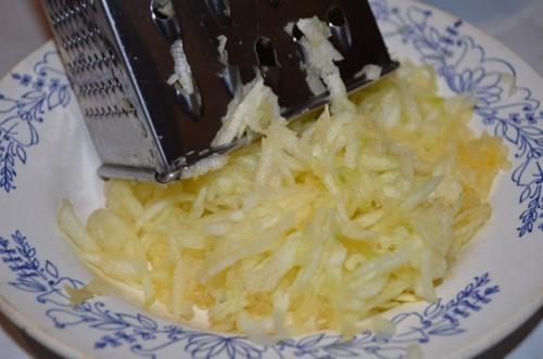 Котлеты из куриного фарша и кабачков. 02