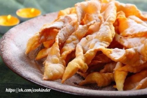 Хворост на кефире.