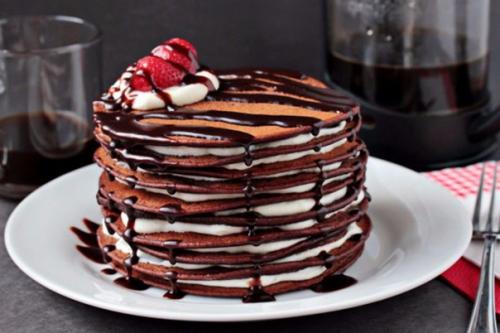 Шоколадный торт из блинчиков.