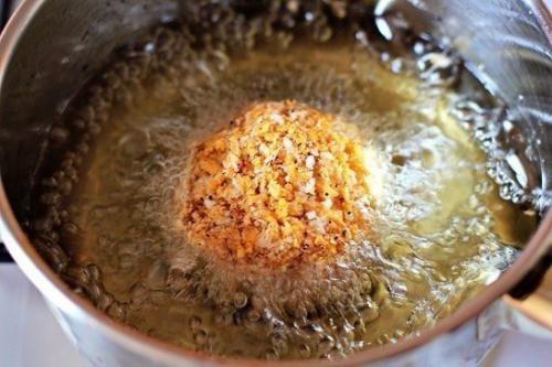 Жареное мороженое.  Ингредиенты: 08