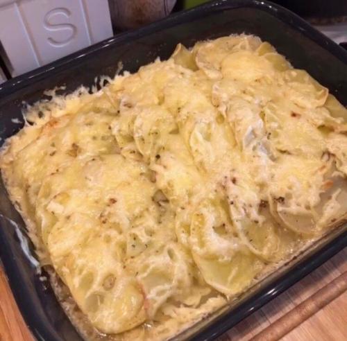С курицей и грибами - идеальное решение для обеда гратен. 04