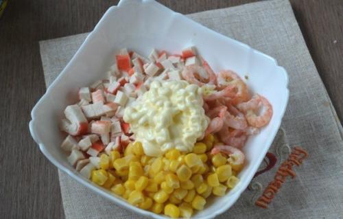 Салат с креветками и крабовыми палочками? 04