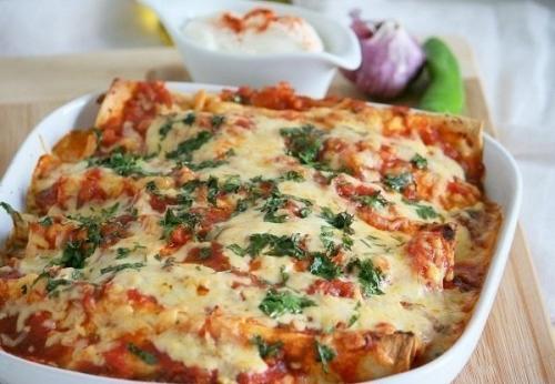 Энчиладас с курицей.