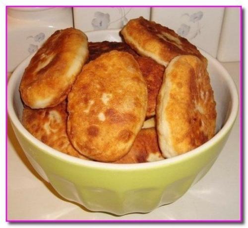 - Быстрые и вкуснейшие пирожки с картошкой и мясом.