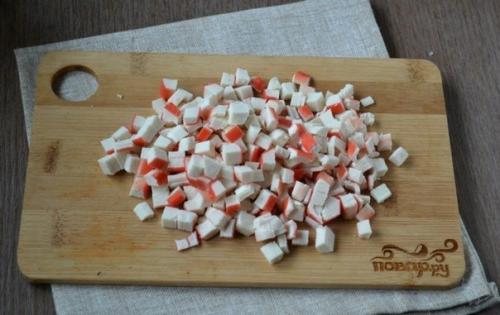 Салат с креветками и крабовыми палочками? 02