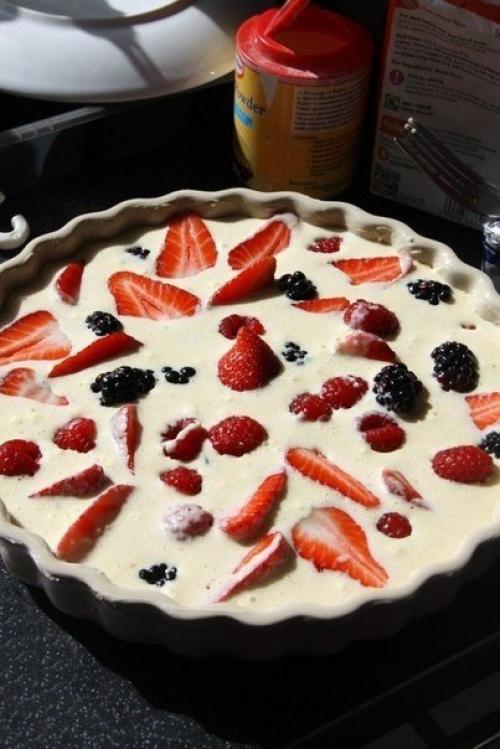 Ягодное клафути.  Ингредиенты: 04