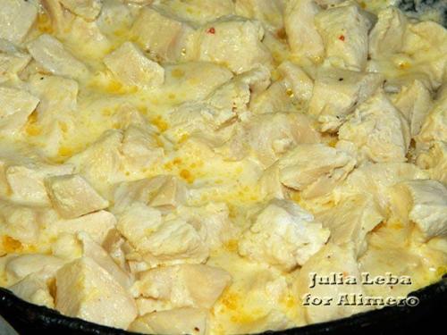 Маринованная куриная грудка в горшочках. 03