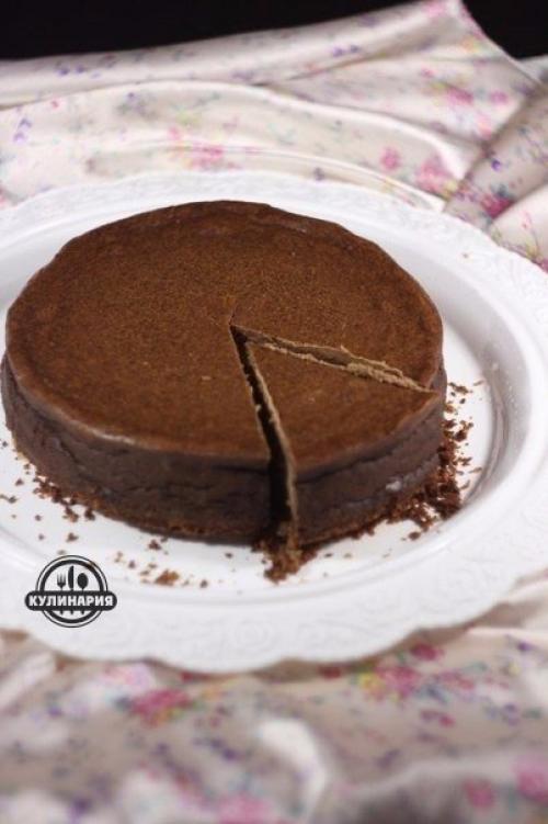 Шоколадно - кофейный чизкейк с бесподобно - кокосовой основой.