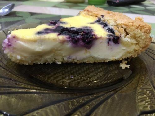 Сметанник с черникой. Сметанник с черникой.