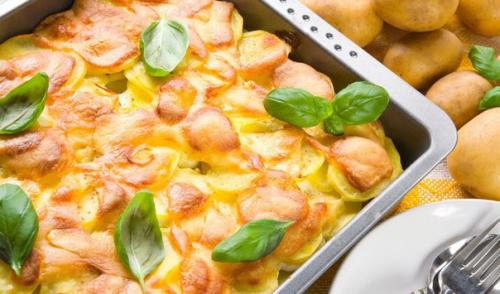 Картофельный гратен, 2 рецепта вкусного гарнира.