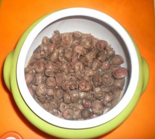 Жаркое из сердечек с грибами в горшочке или очень быстрый вкусный ужин. 01