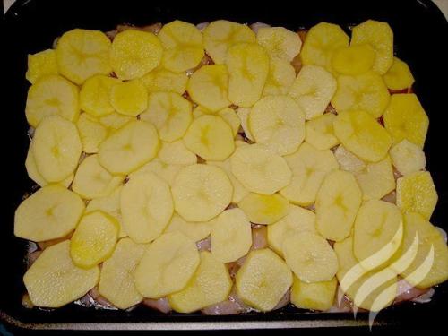 Картофельная запеканка с курицей. 04